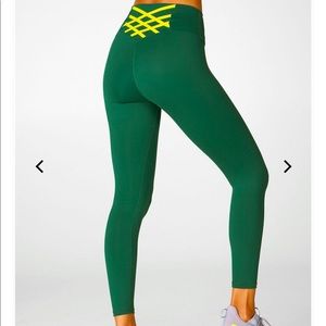 Fabletics High-waisted Kessler Strappy 7/8 XS/4